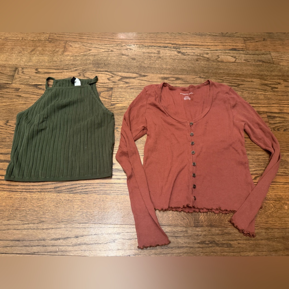 H&M Divided Olive Ribbed Tank + American Eagle Rust Henley Top Bundle Medium